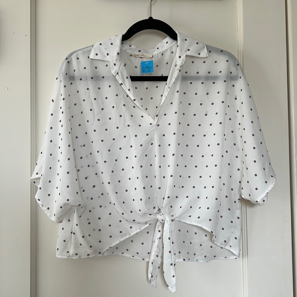 Casual White Tie-up Blouse with Purple Polka Dots